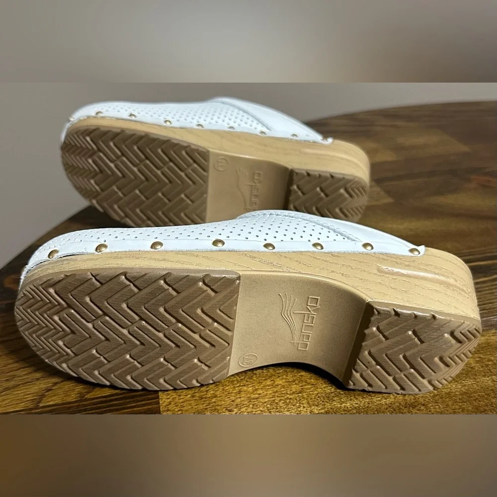 Dansko White Perforated with studs Mules with Tan Soles. New without box - Picture 7 of 7